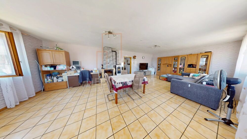 Bel appartement lumineux 3 pièces à Seltz 97 m²