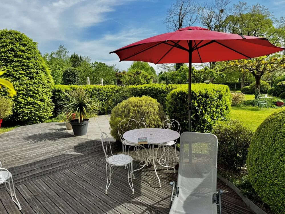 Maison de charme 145 m² avec parc paysagé et double garage  Hav