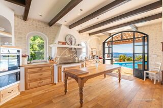  Maison à vendre 6 pièces 212 m²