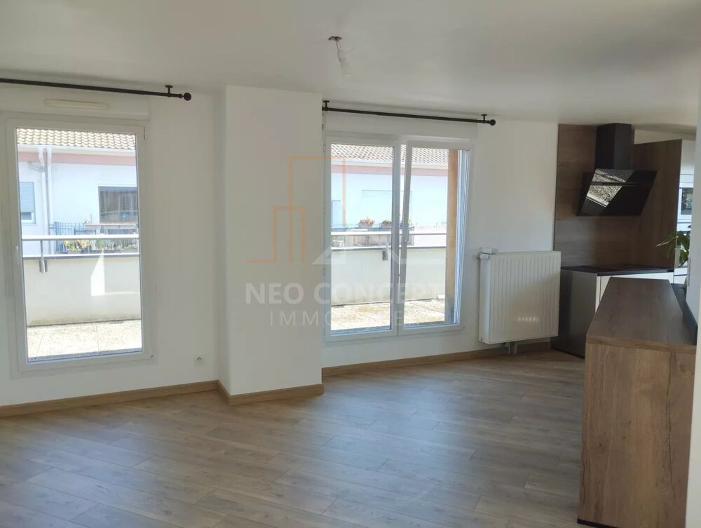 Location Appartement Magnifique F2 en attique au centre de Haguenau Haguenau