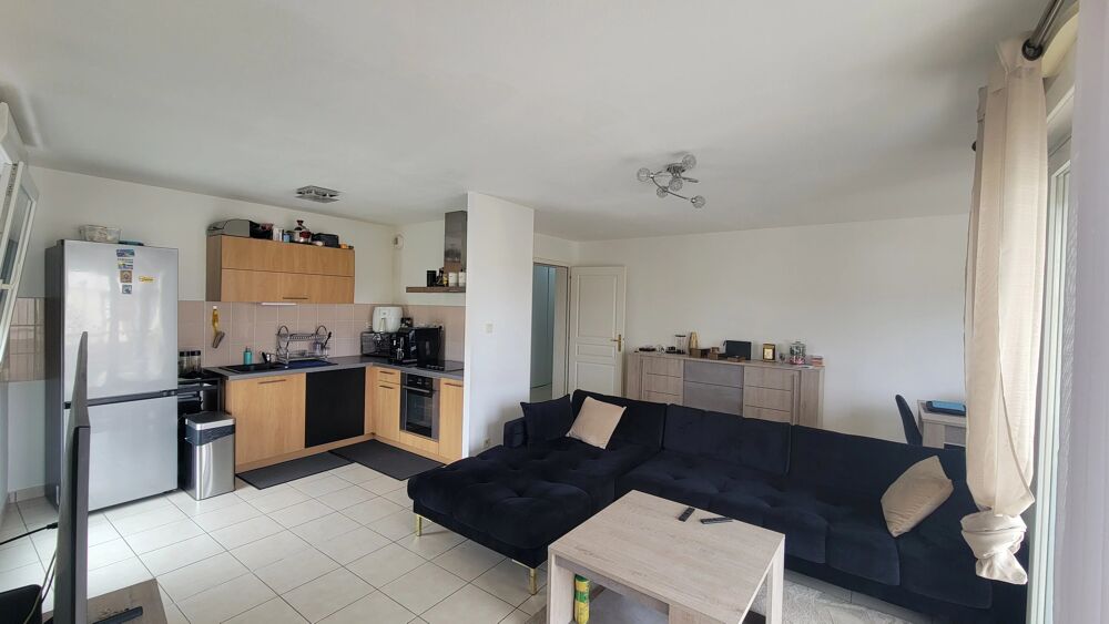 APPARTEMENT T3 LUMINEUX AVEC TERRASSE