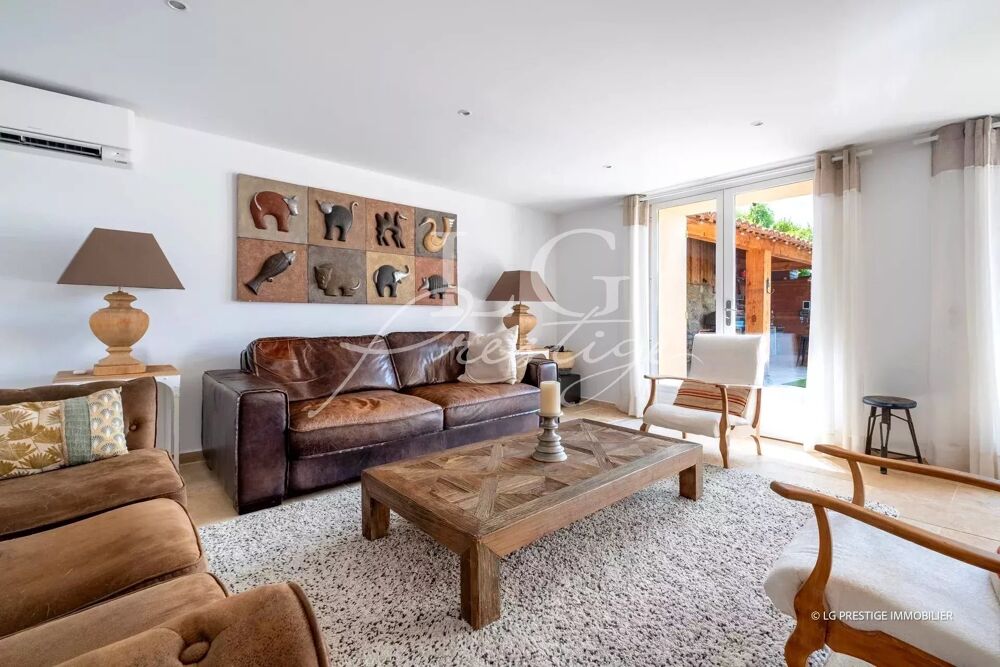 � vendre  Villa Montauroux (83440)