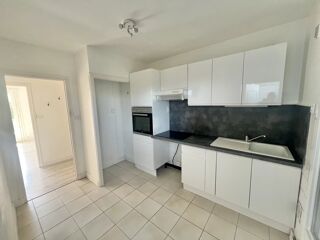 Appartement à louer 3 pièces 62 m²