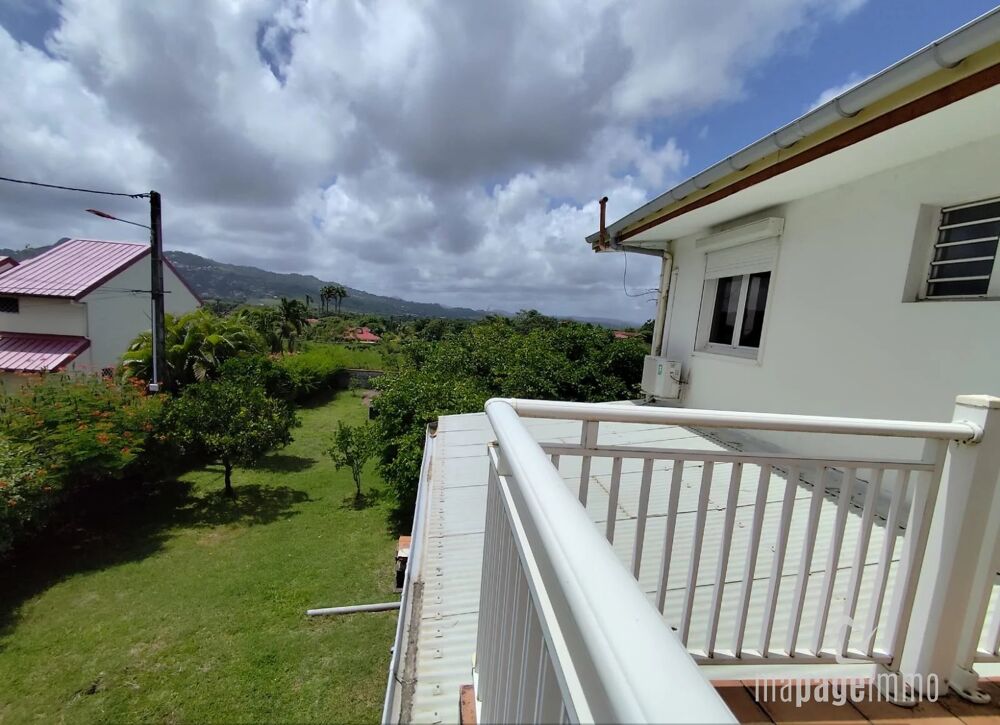 Vds Villa spacieuse sur 2500 m² de terrain plat, Le Lamentin