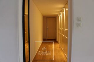  Appartement à louer 2 pièces 54 m²