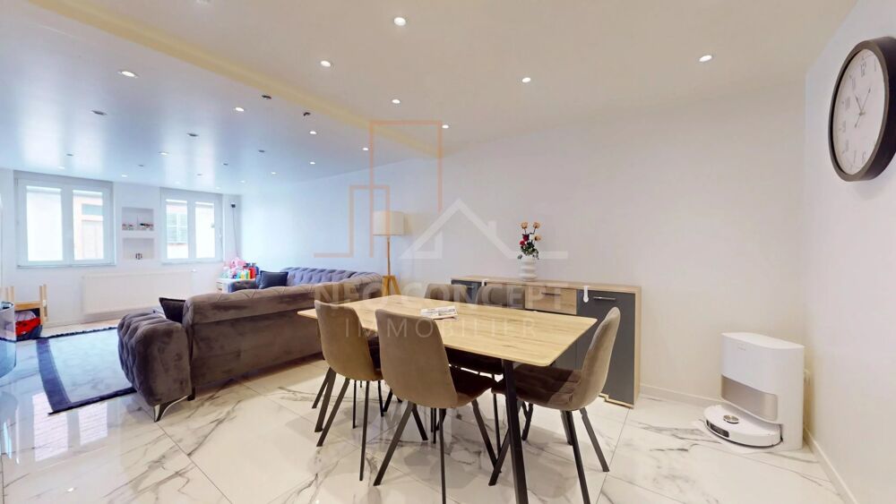 REICHSHOFFEN Duplex 3/4 pièces rénové de 86 m² au coeur du centre