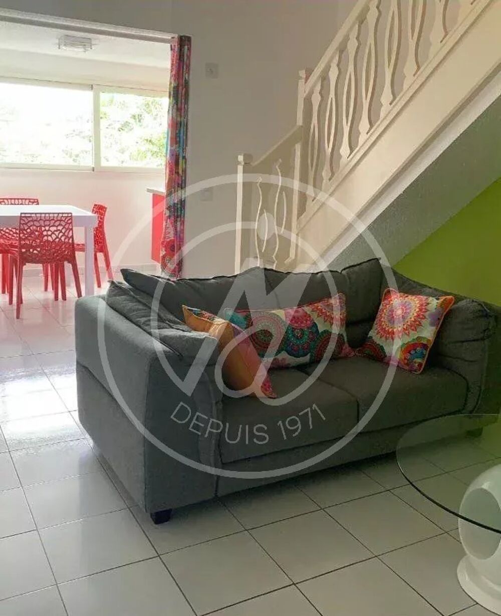 Vente Appartement A VENDRE Charmant Duplex F2 bis MEUBLE à Bas-du-Fort 169 000 eur Le gosier