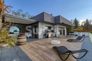  Villa � vendre 7 pi�ces 242 m�