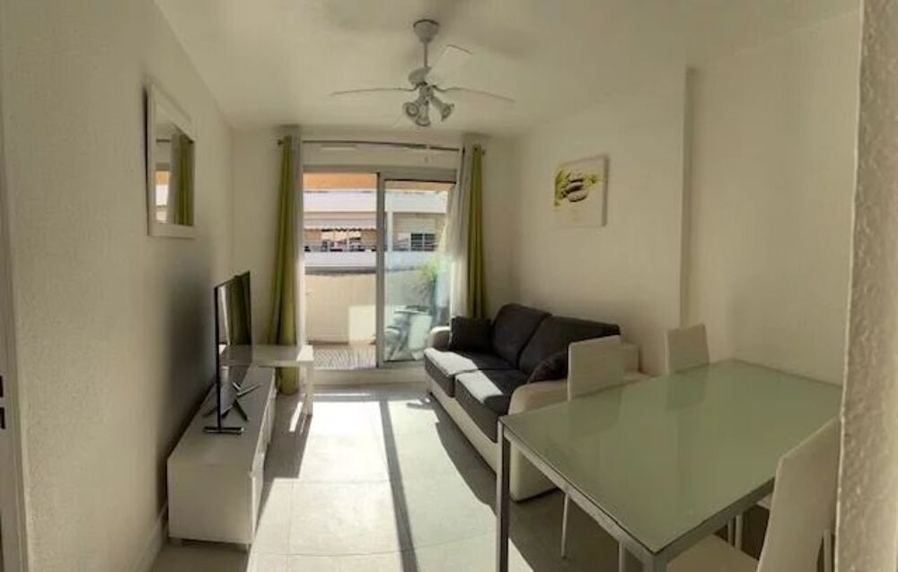 Location Appartement Deux pièces de 40m² avec balcon et garage Vallauris