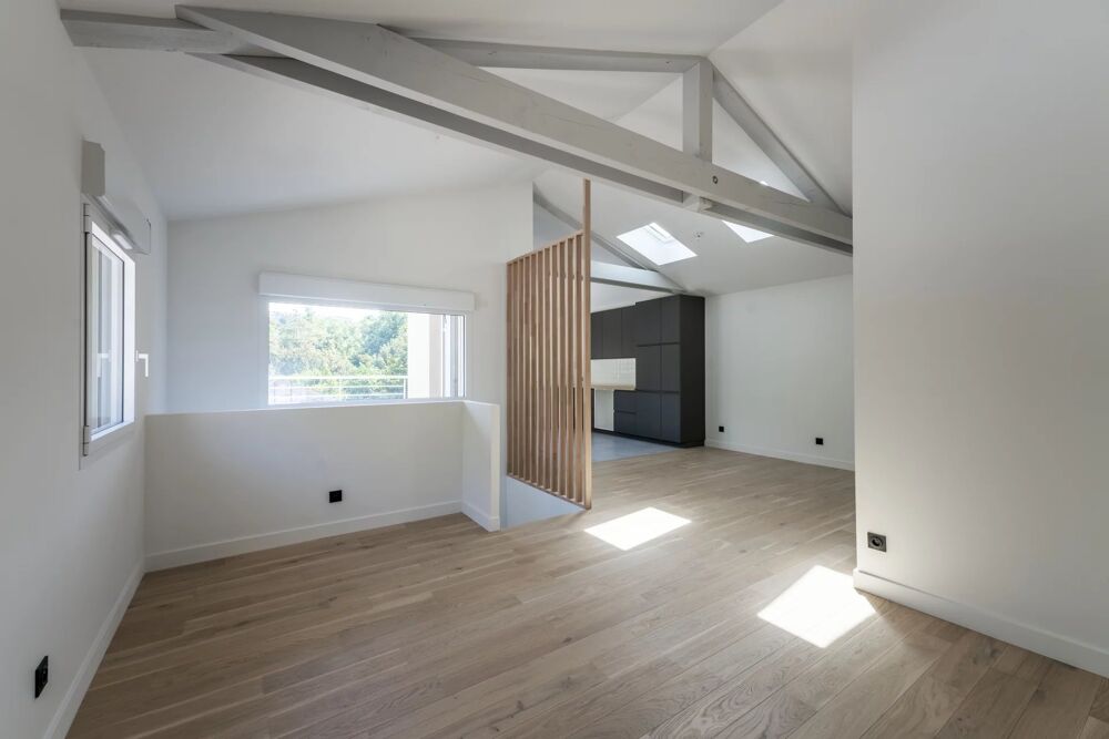Vente Appartement Comme une maison de ville. Champagne-au-mont-d'or