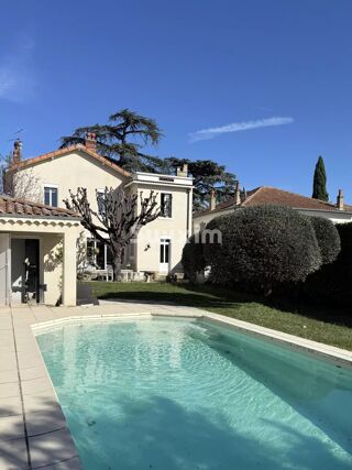  Maison à vendre 9 pièces 174 m²