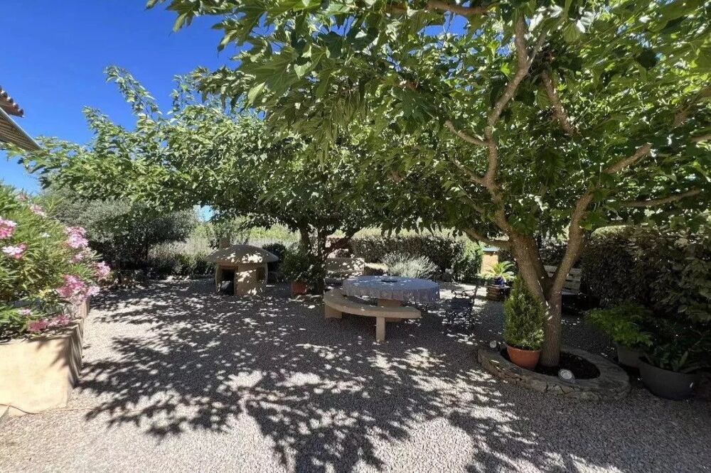 Jolie villa proche de Carcès