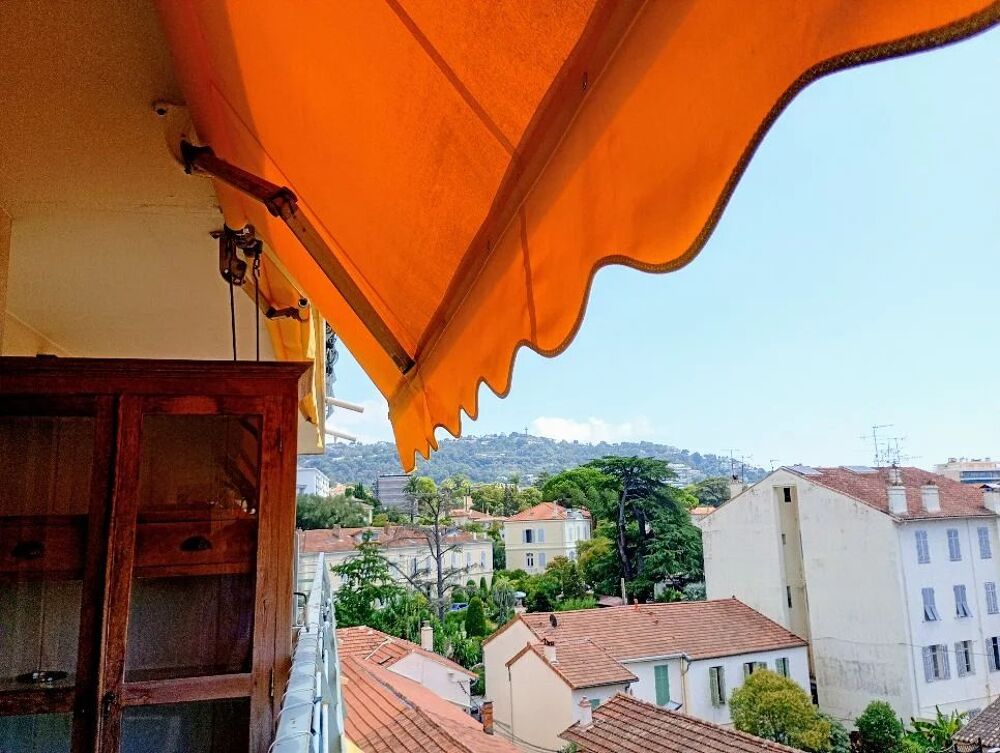 Location Appartement Deux pièces de 52m² avec terrasse et garage Cannes