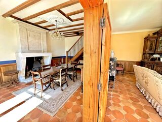  Maison à vendre 10 pièces 285 m²