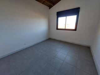  Maison à louer 4 pièces 88 m²