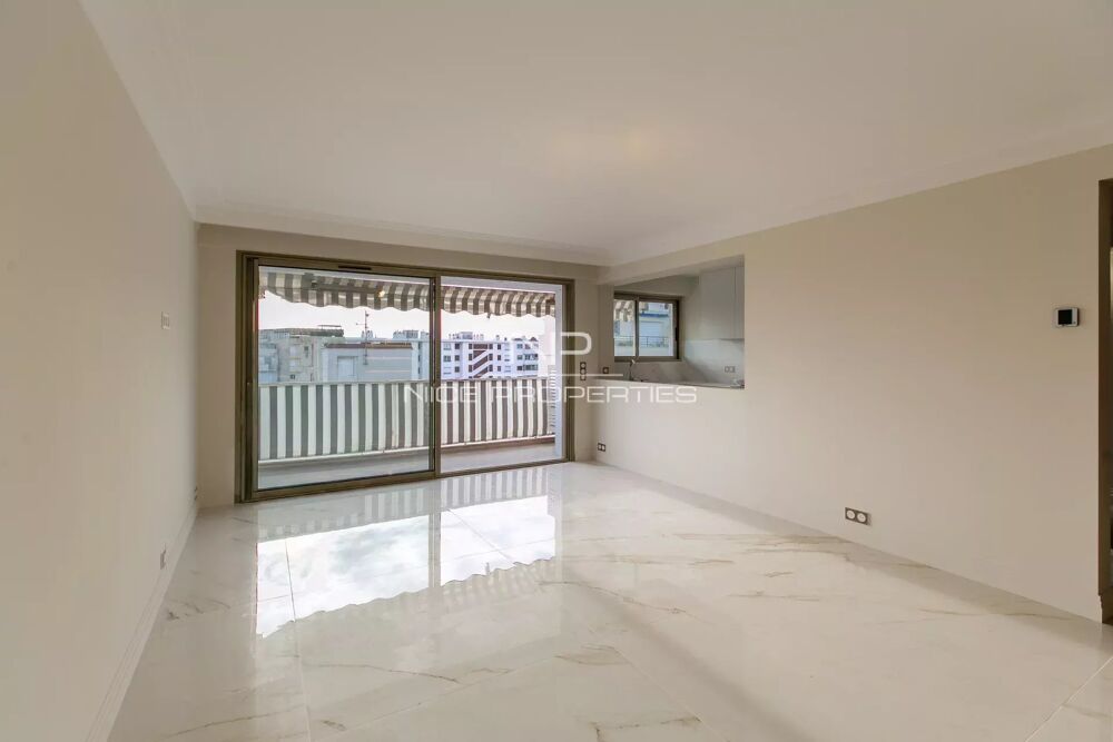 � vendre  Appartement Antibes (06600)