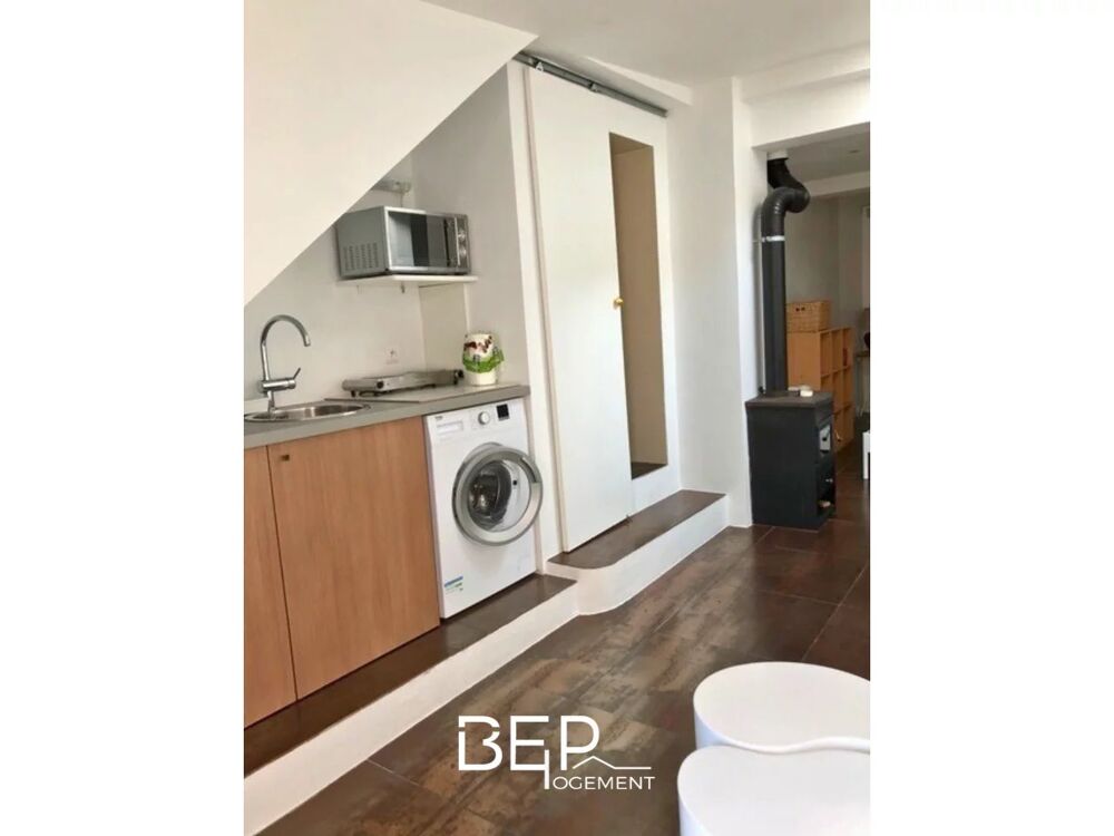Studio meublé de 33 m² avec climatisation et parking  Biot