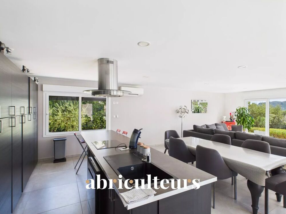  vendre  Maison Bagnols-en-Fort (83600)