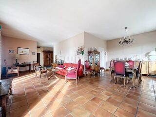  Maison � vendre 12 pi�ces 273 m�