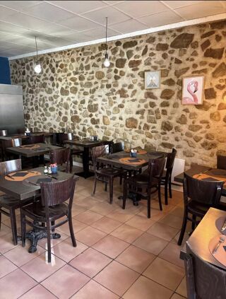  Immeuble � vendre 8 pi�ces 312 m�