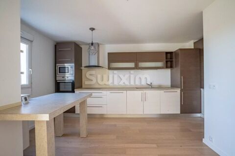  Appartement � louer 5 pi�ces 156 m�