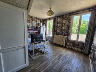  Maison  vendre 9 pices 270 m