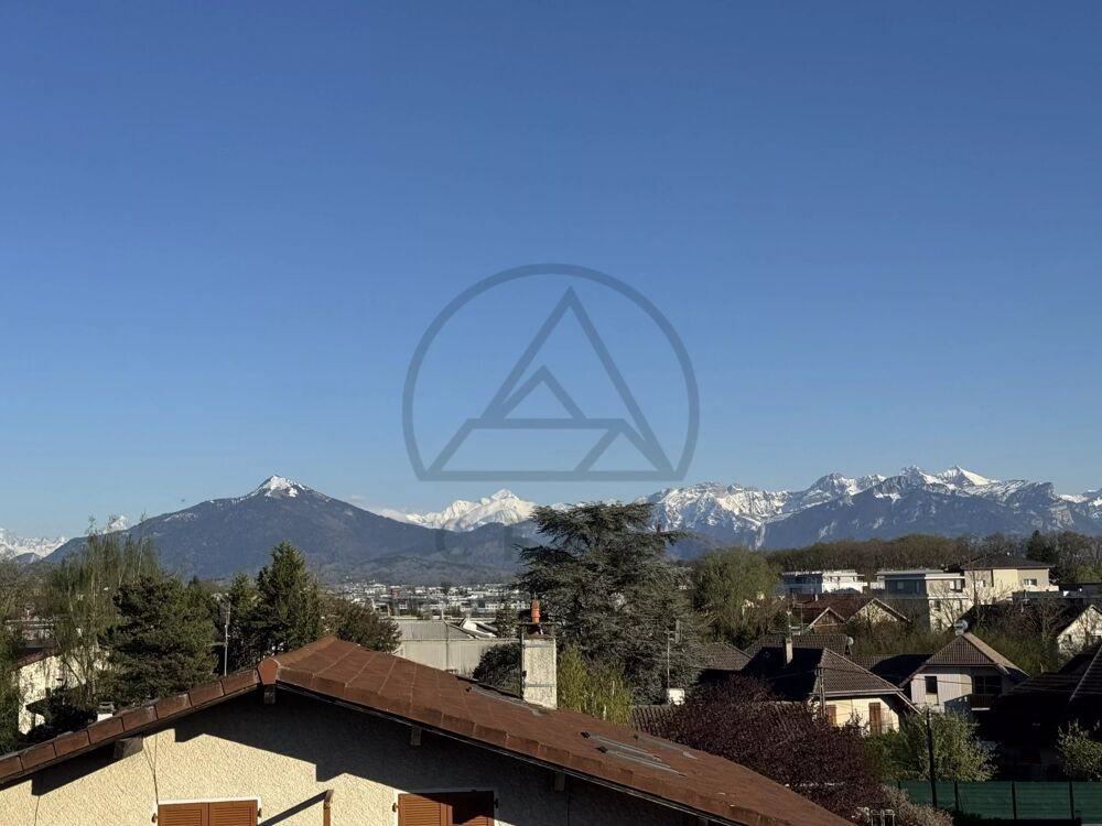 VÉTRAZ-MONTHOUX / PROCHE FONTIERE  ATTIQUE  VUES MONT-BLANC 