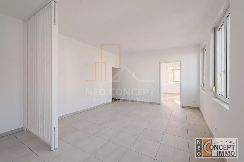 Location Appartement Appartement 3/4 pièces de 88,1 m2 sis au coeur de Drusenheim. Drusenheim