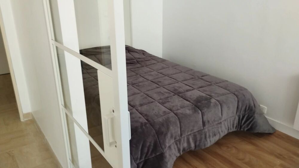 Location Appartement 2 P standing JUAN la Rostagne a Louer _ Bail Meublé 1 an Antibes