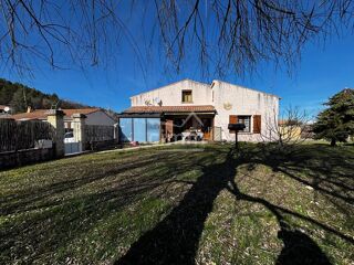  Maison � vendre 9 pi�ces 148 m�