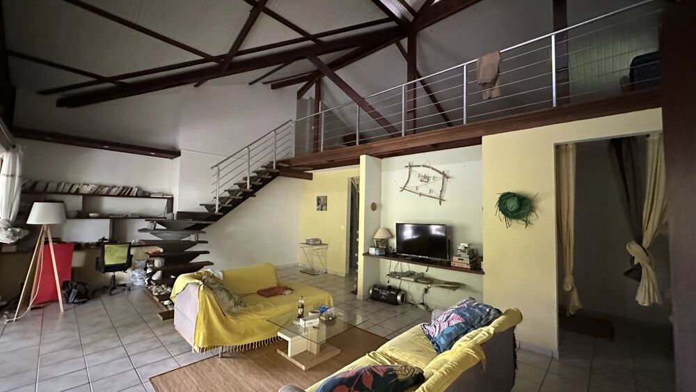 VOTRE VILLA T5 AVEC PISCINE DANS UN QUARTIER CALME ET PROCHE DE