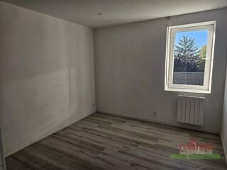  Immeuble à vendre 2 pièces 108 m²