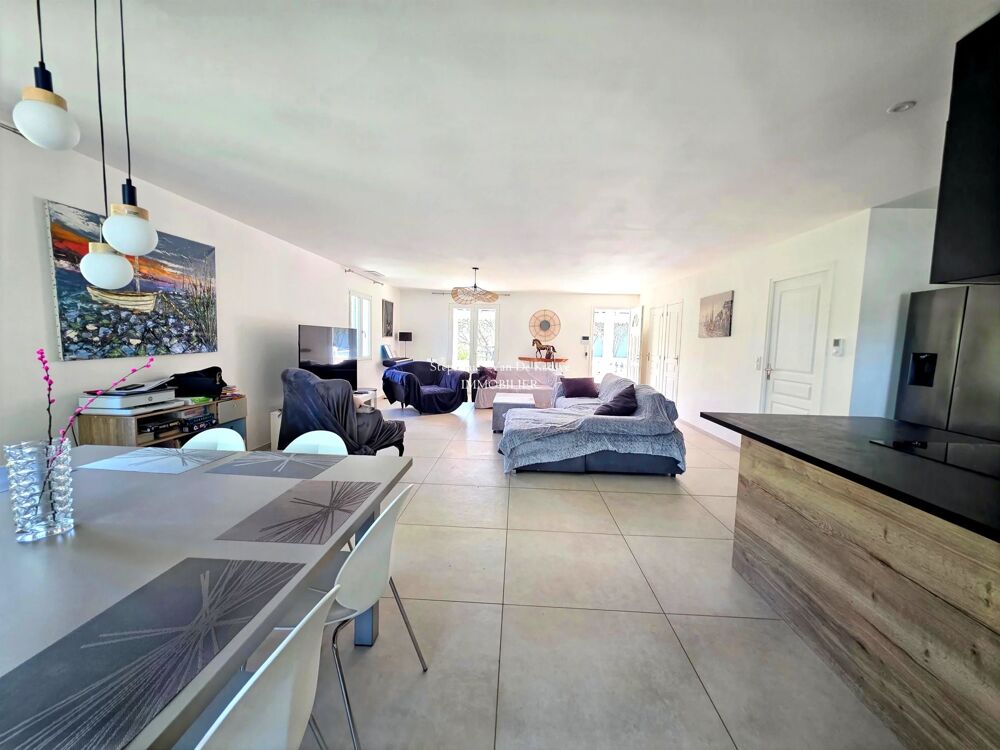Vente Villa Villa 200m²  - 4 chambres- dépendance -  piscine. Vidauban
