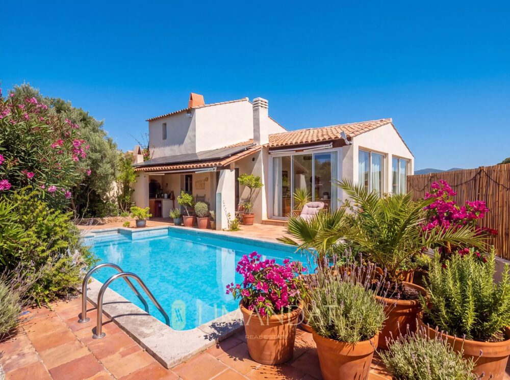 SAINT-RAPHAËL  MAISON 123 m² AVEC PISCINE, STUDIO INDÉPENDANT E