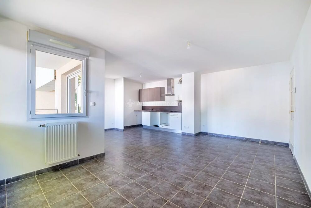 À vendre en exclusivité  Très beau T3 de 66 m² avec balcon et g