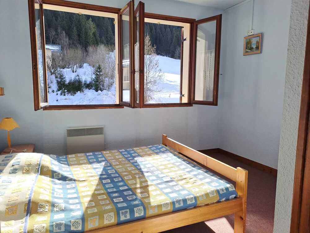 Vente Appartement MIJOUX : T3 de 54 m² au centre du village Mijoux