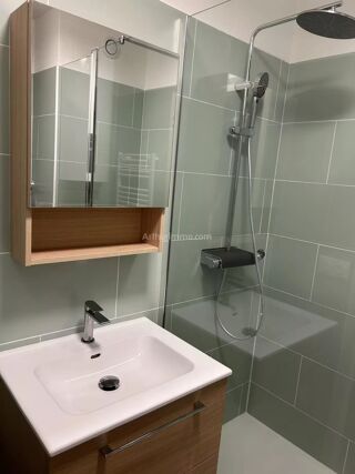  Appartement à louer 1 pièce 21 m²