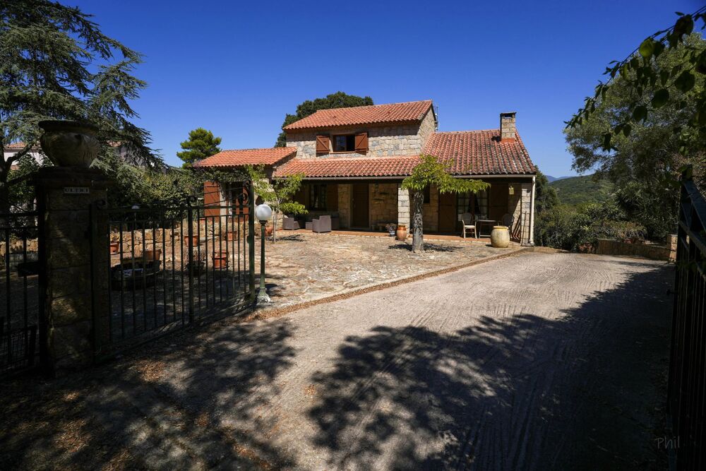 Charmante maison en pierre - Sartène