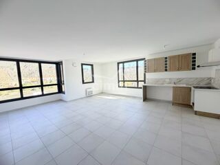  Appartement � louer 3 pi�ces 75 m�