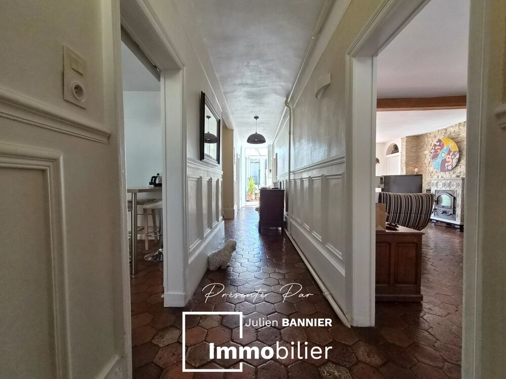 Vente Maison Maule hypercentre – Maison de caractère 250 m², 6 chambres, jard Maule