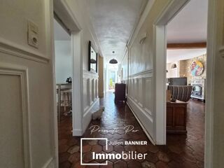  Maison à vendre 11 pièces 252 m²