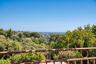 Vente Maison La Colle sur Loup - villa 437 m² vue mer - terrain 6500 m² La colle-sur-loup