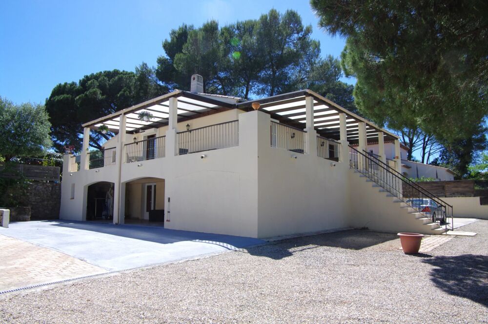 Vente Maison LE MUY -MAISON -T5 RENOVEE 137 M2 HABITABLE -TERRAIN 2158 M2 -DE Le muy
