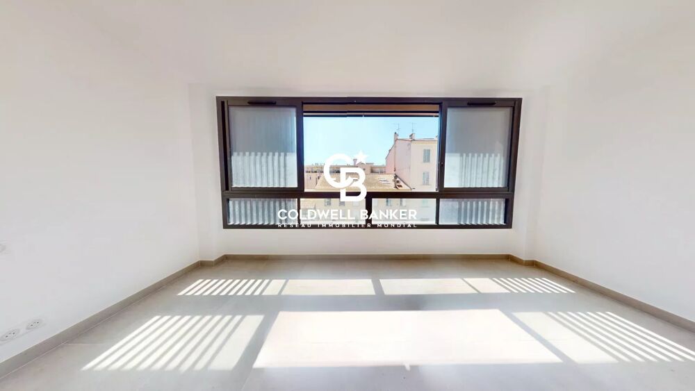 Opportunité investissement, grand studio lumineux neuf