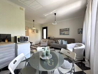  Maison � vendre 6 pi�ces 242 m�