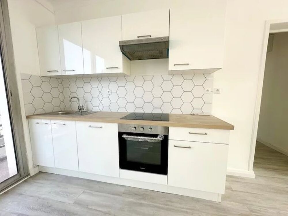 Appartement T3 séjour très lumineux Grande terrasse
