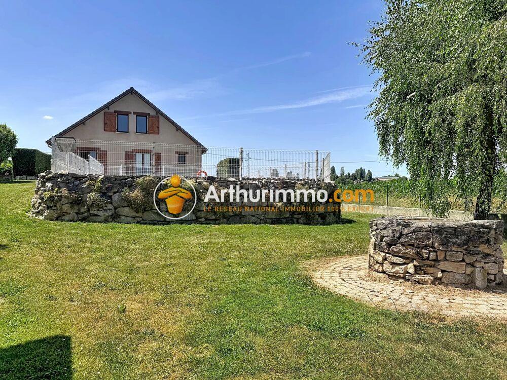 Vente Maison Maison familiale de 157 m² avec piscine et vue dégagée - Chimili Chimilin