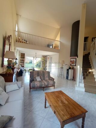  Maison � vendre 6 pi�ces 171 m�