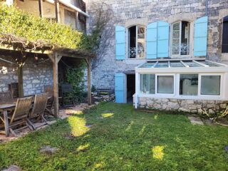  Maison  vendre 7 pices 136 m