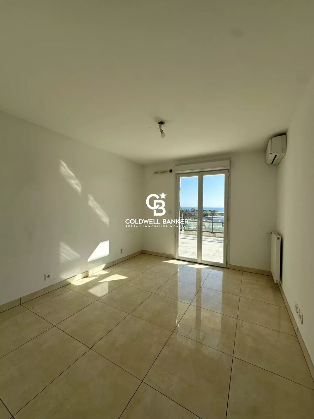 � vendre  Appartement Cagnes-sur-Mer (06800)